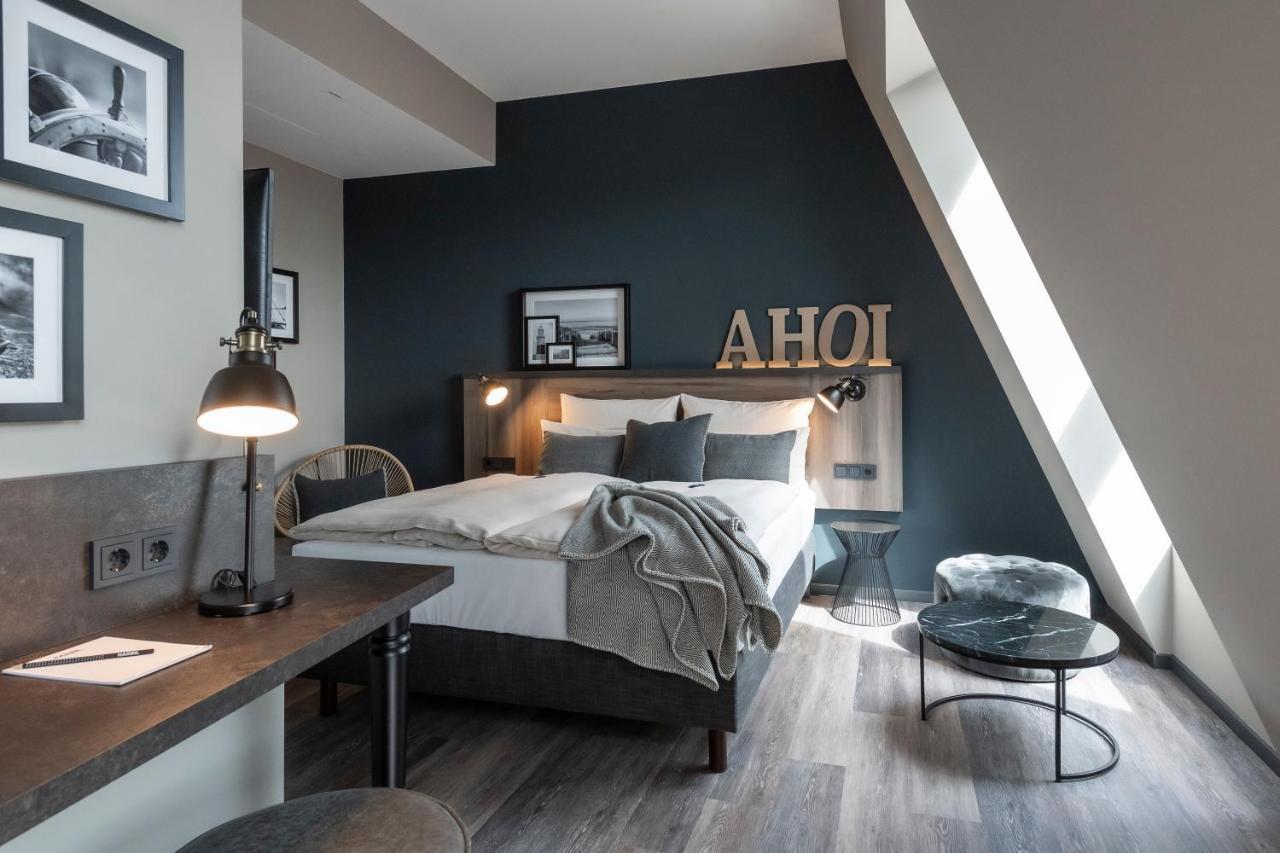 Harbr. Hotel